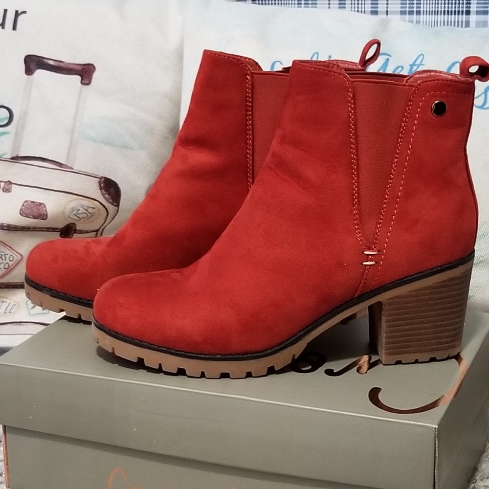 Women's Ankle Booties